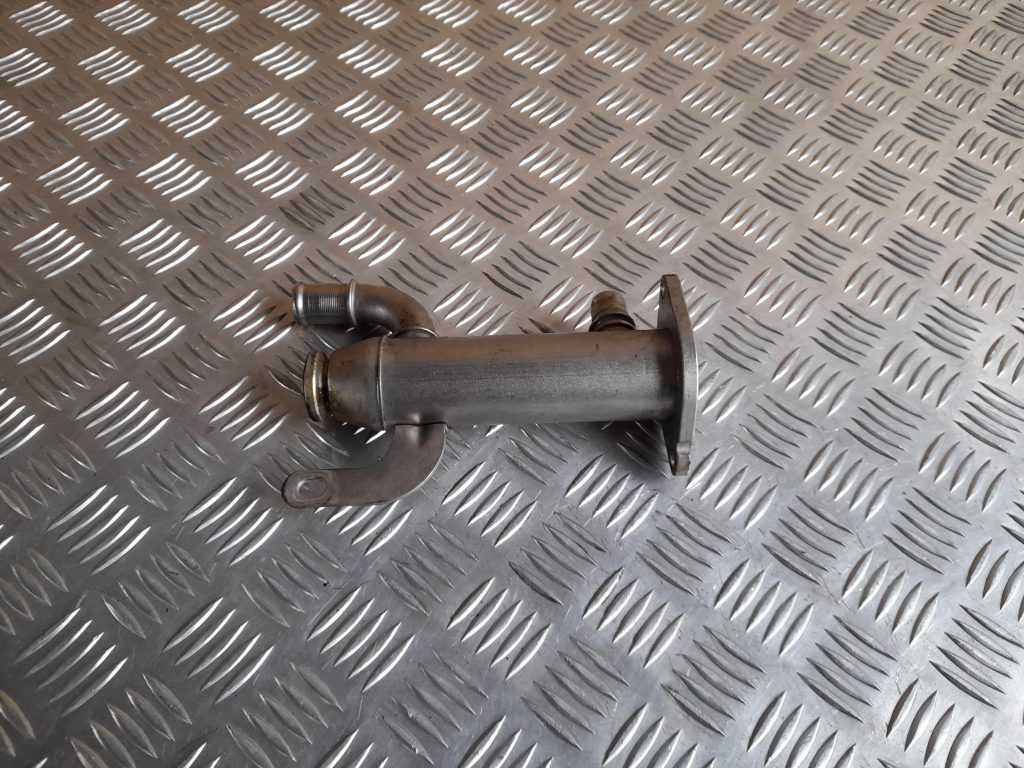 EGR vārsta dzesētājs priekš CITROEN PICASSO 2007 2 EGR vārsta dzesētājs priekš CITROEN PICASSO 2007