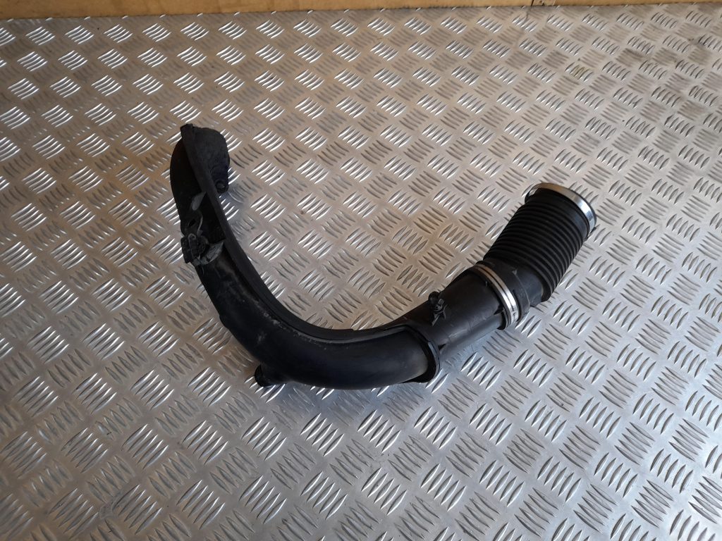 Gaisa filtra korpusa caurule priekš CITROEN PICASSO 2007 2 Gaisa filtra korpusa caurule priekš CITROEN PICASSO 2007