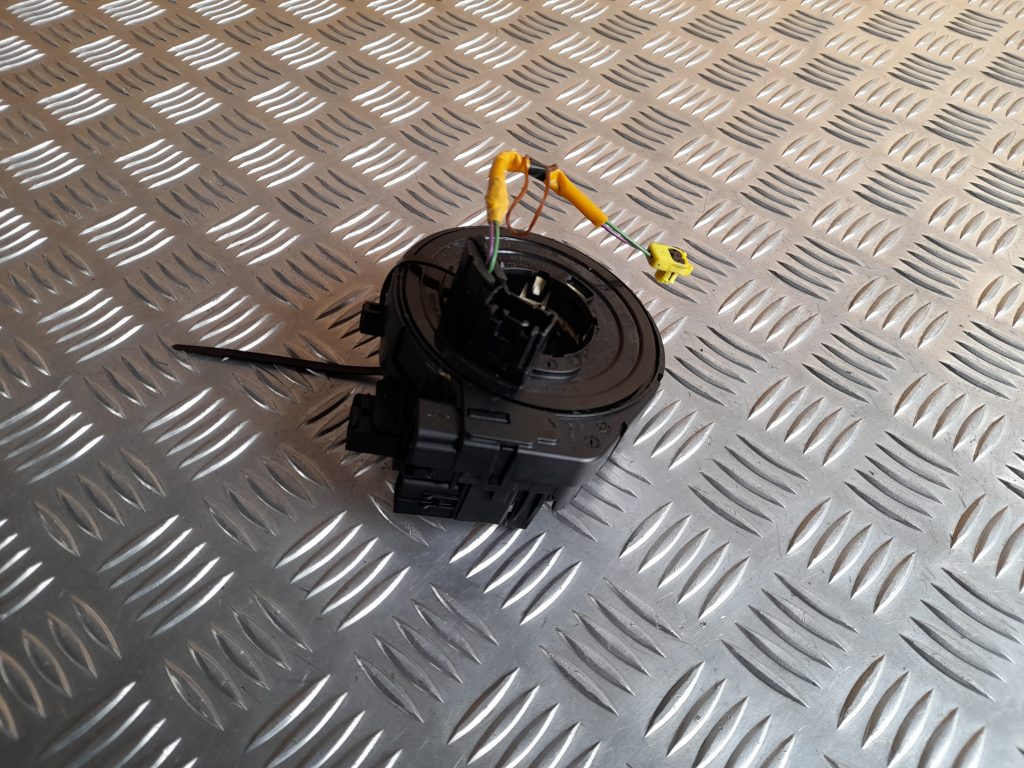 Drošības spilvena slīdgredzens priekš MAZDA 6 2008 2 Drošības spilvena slīdgredzens priekš MAZDA 6 2008