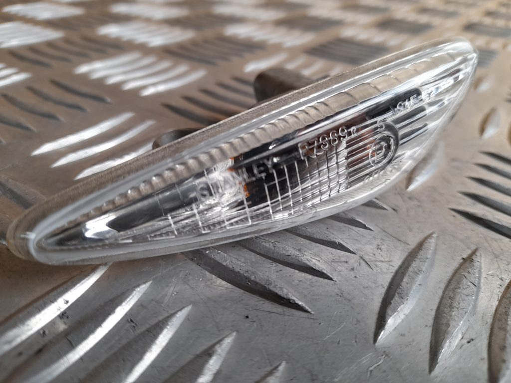 Pagrieziena signala lukturis priekš MAZDA 6 2008 2 Pagrieziena signala lukturis priekš MAZDA 6 2008