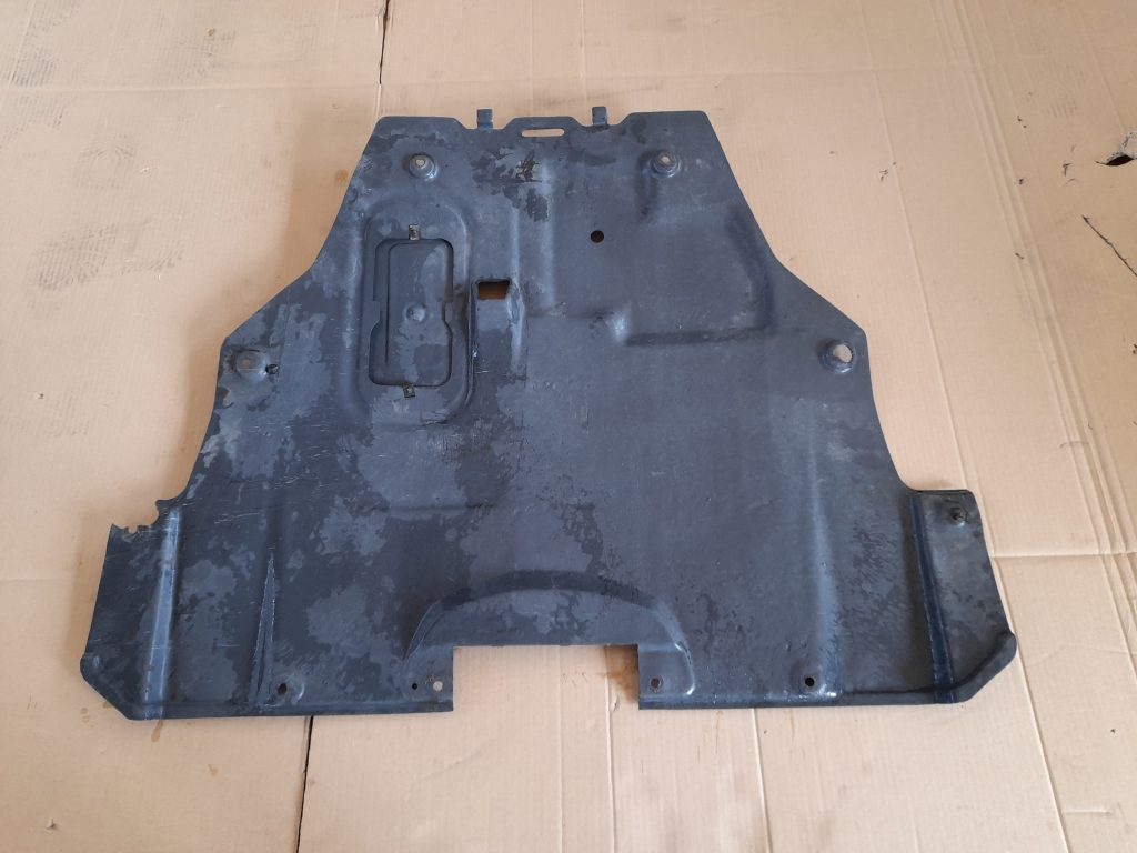 Dzinēja aizsargs priekš MAZDA 6 2008 3 Dzinēja aizsargs priekš MAZDA 6 2008