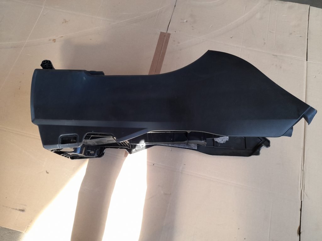 Centrālās konsoles apdares lielākā daļa priekš RANGE ROVER SPORT 2007 2 Centrālās konsoles apdares lielākā daļa priekš RANGE ROVER SPORT 2007