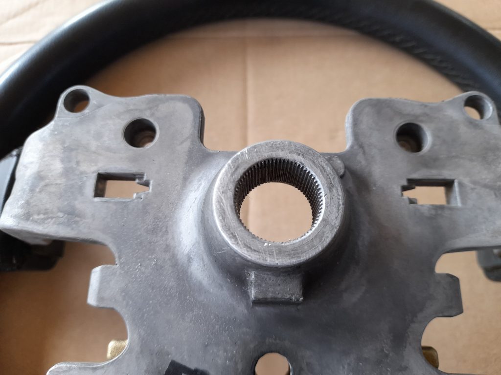 Stūre priekš RANGE ROVER SPORT 2007 2 Stūre priekš RANGE ROVER SPORT 2007