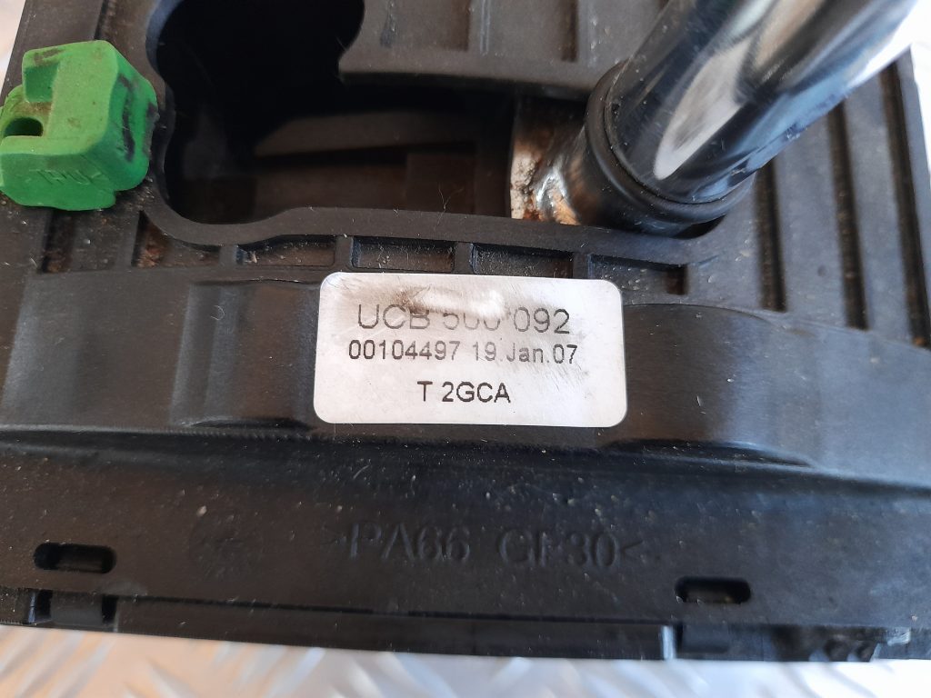 Ātrumu pārslēgšanas slēdzis priekš RANGE ROVER SPORT 2007 3 Ātrumu pārslēgšanas slēdzis priekš RANGE ROVER SPORT 2007