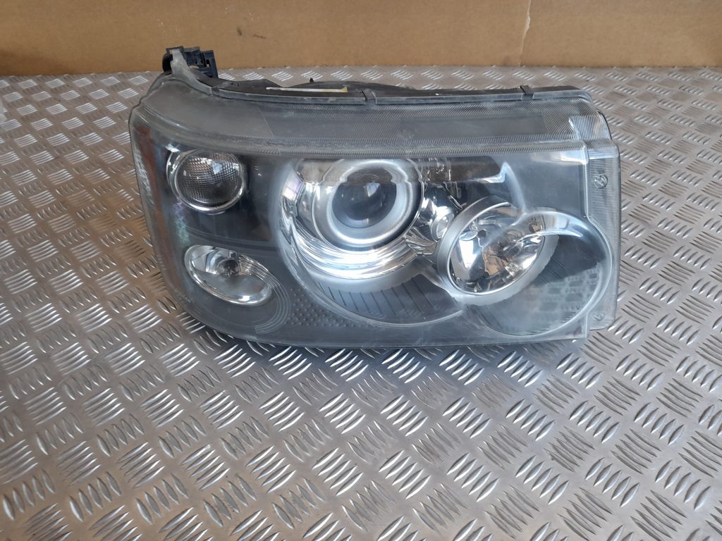 Priekšējais labais lukturis priekš RANGE ROVER SPORT 2007 1 Priekšējais labais lukturis priekš RANGE ROVER SPORT 2007