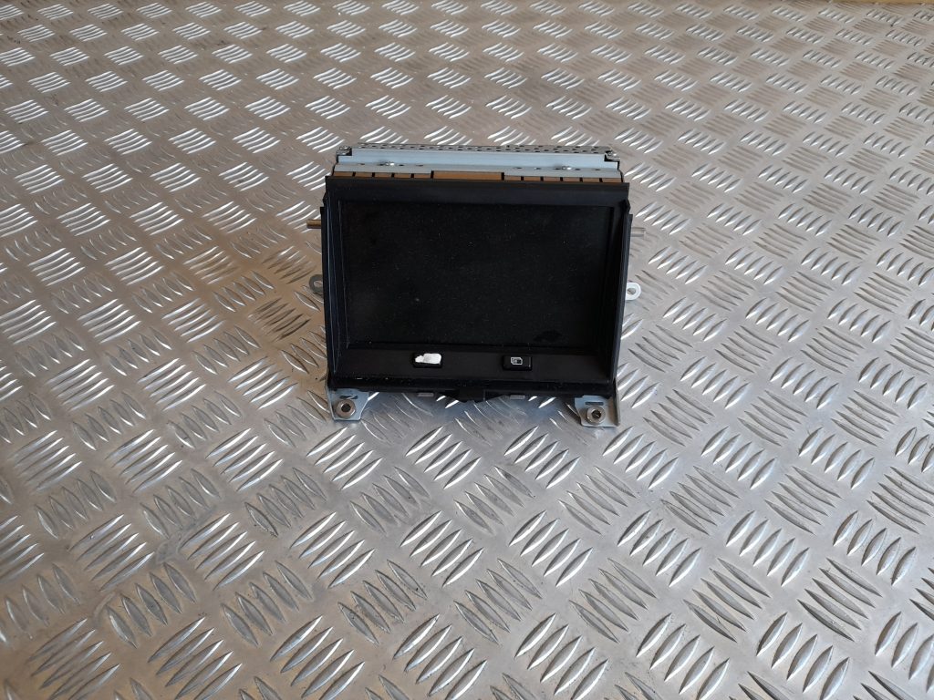 Displejs priekš RANGE ROVER SPORT 2007 1 Displejs priekš RANGE ROVER SPORT 2007