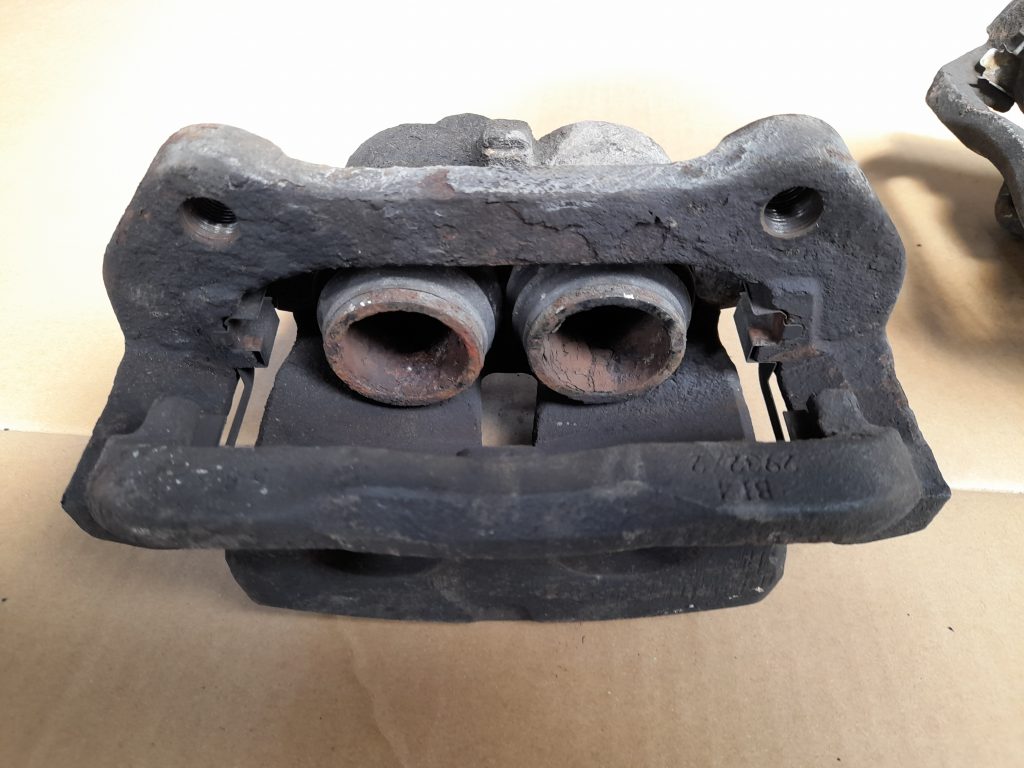 Priekšējais labais suports priekš RANGE ROVER SPORT 2007 3 Priekšējais labais suports priekš RANGE ROVER SPORT 2007