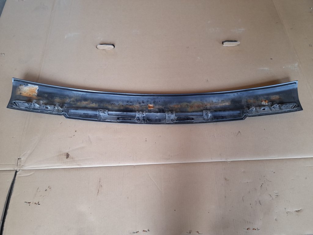 Bagāžnieka vaka uzlika priekš RANGE ROVER SPORT 2007 5 Bagāžnieka vaka uzlika priekš RANGE ROVER SPORT 2007