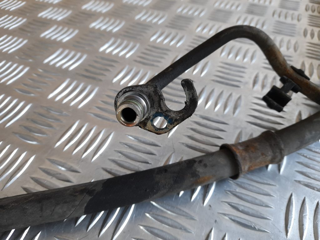 Gaisa kondicioniera galvenā caurule priekš RANGE ROVER SPORT 2007 2 Gaisa kondicioniera galvenā caurule priekš RANGE ROVER SPORT 2007