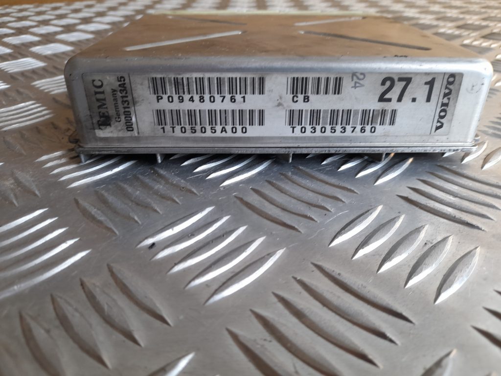 Ātrumkārbas vadības bloks priekš VOLVO V70 2003 SILVER 2 Ātrumkārbas vadības bloks priekš VOLVO V70 2003 SILVER