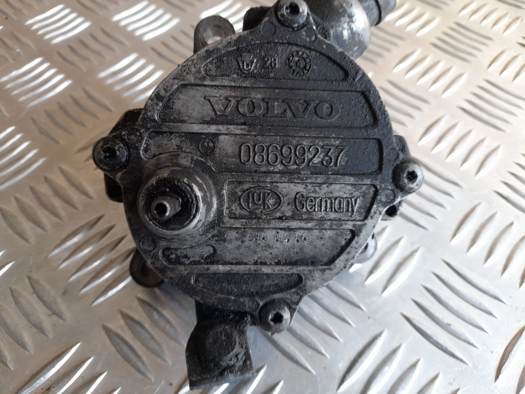 Vakuuma sūknis priekš VOLVO V70 2003 SILVER 3 Vakuuma sūknis priekš VOLVO V70 2003 SILVER