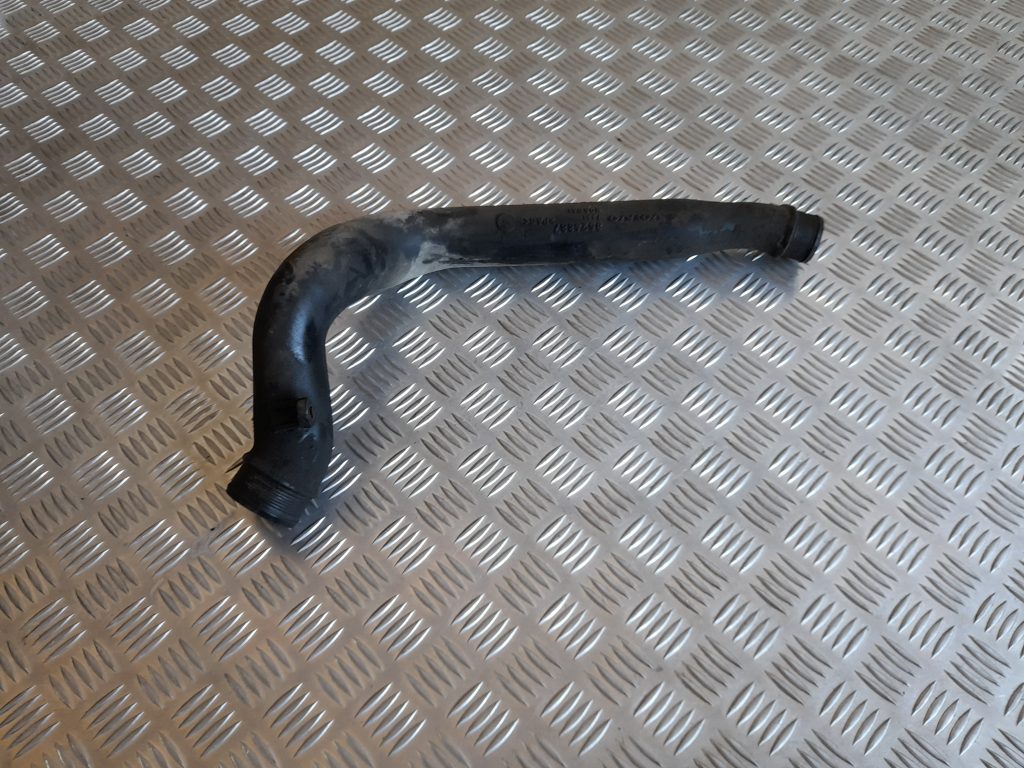 Interkulera caurule priekš VOLVO V70 2003 SILVER 1 Interkulera caurule priekš VOLVO V70 2003 SILVER