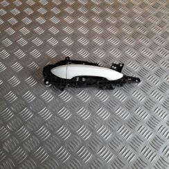 Priekšējāis kreisais durvju rokturis priekš OPEL ASTRA SPORT 2017