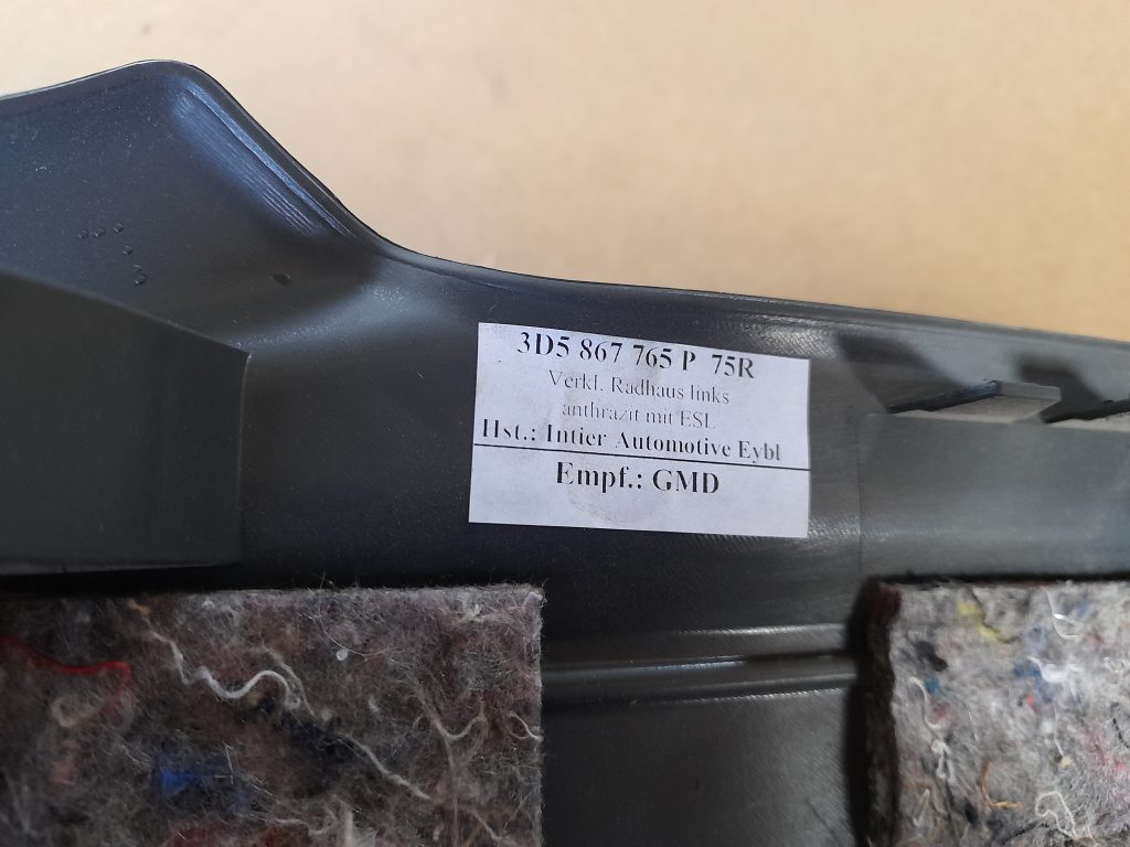 Sliekšņa aizmugurēja laba uzlika (salonā) priekš VW PHAETON 2005 2 Sliekšņa aizmugurēja laba uzlika (salonā) priekš VW PHAETON 2005