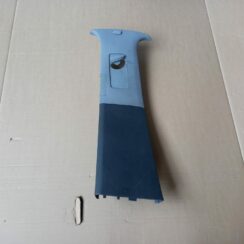 Vidējas salona statnes apdare priekš VW TOUAREG 2007