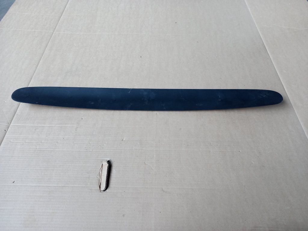 Bagāžnieka vāka apdare priekš VW TOUAREG 2007 1 Bagāžnieka vāka apdare priekš VW TOUAREG 2007