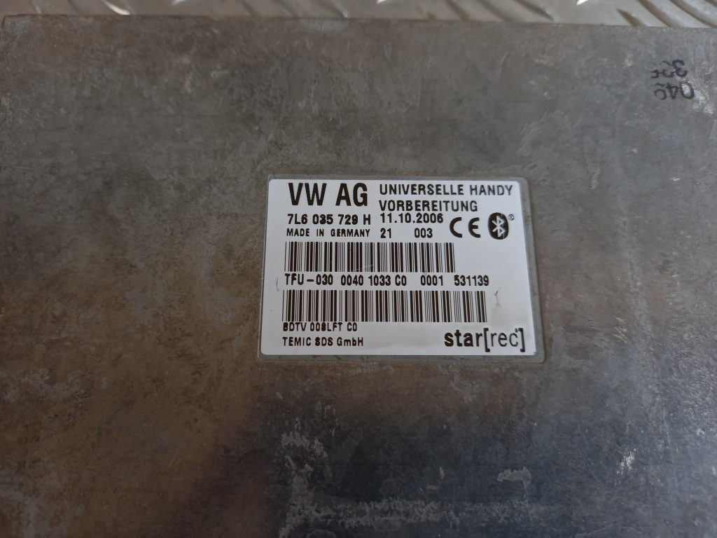 Bluetooth vadības bloks priekš VW TOUAREG 2007 3 Bluetooth vadības bloks priekš VW TOUAREG 2007