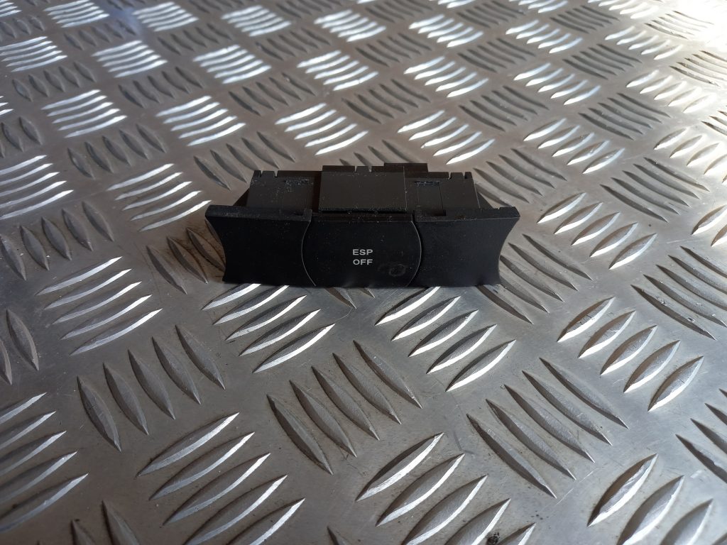 ESP poga priekš VW TOUAREG 2007 1 ESP poga priekš VW TOUAREG 2007