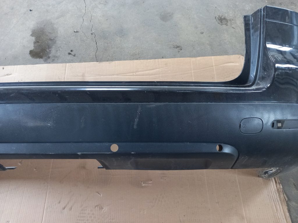 Aizmugures buferis priekš VW TOUAREG 2007 4 Aizmugures buferis priekš VW TOUAREG 2007