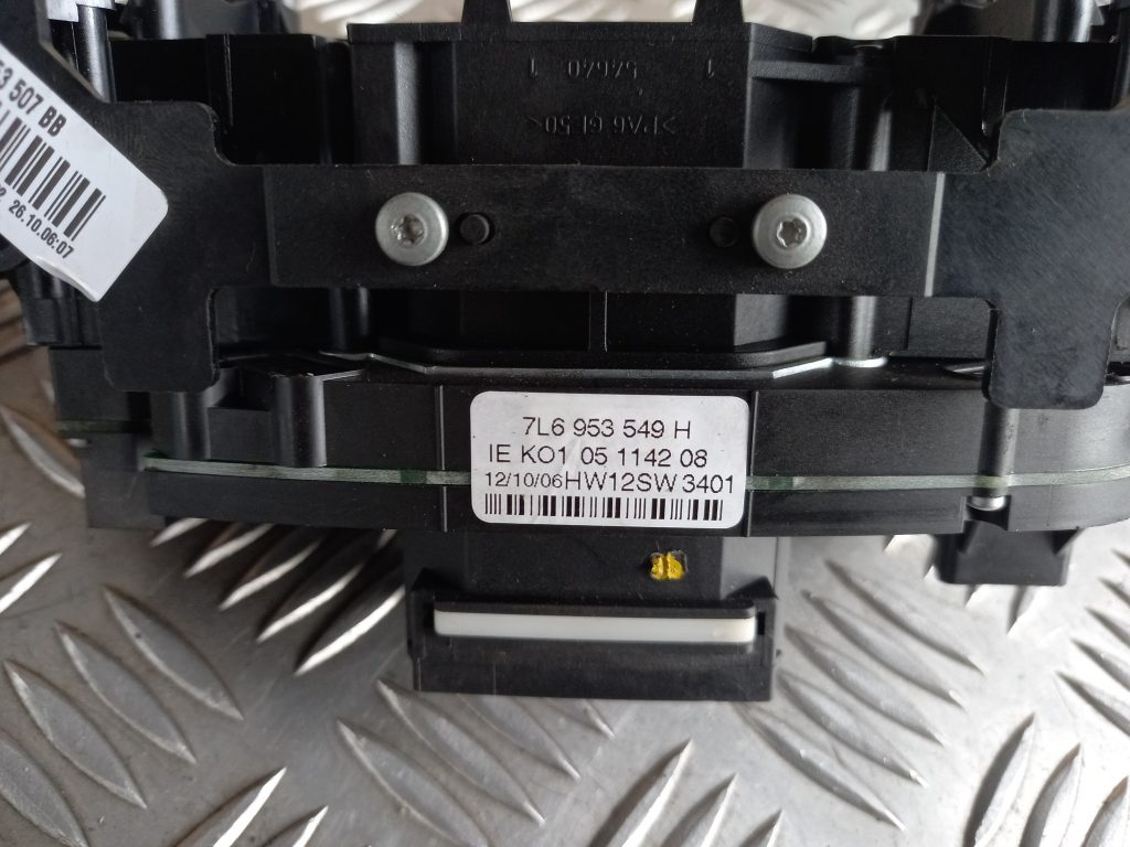 Stūres statnes slēdzis priekš VW TOUAREG 2007 6 Stūres statnes slēdzis priekš VW TOUAREG 2007