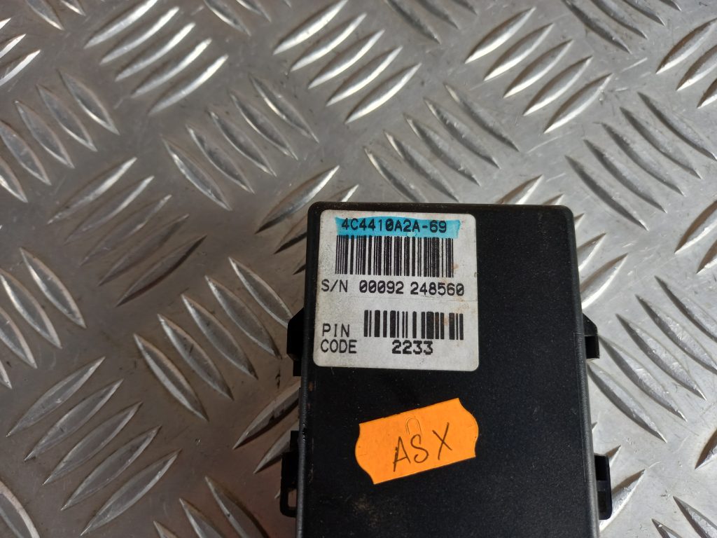 Signalizācijas vadības bloks priekš MITSUBISHI ASX 2011 2 Signalizācijas vadības bloks priekš MITSUBISHI ASX 2011