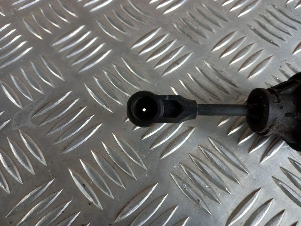 Sajūga galvenais cilindrs priekš MITSUBISHI ASX 2011 2 Sajūga galvenais cilindrs priekš MITSUBISHI ASX 2011