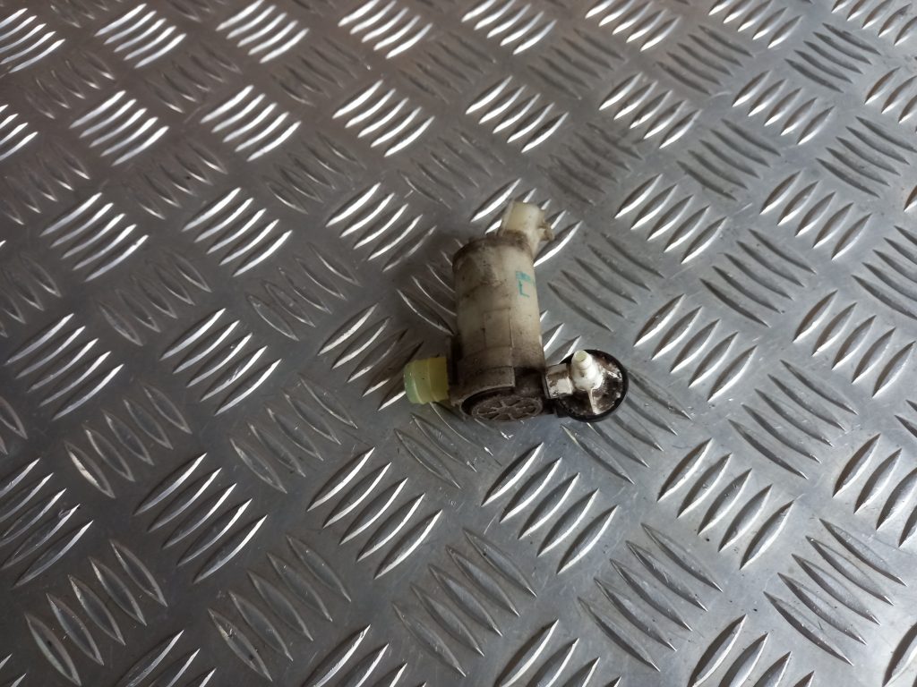 Mazgātāja šķidruma sūknis priekš MITSUBISHI ASX 2011 2 Mazgātāja šķidruma sūknis priekš MITSUBISHI ASX 2011