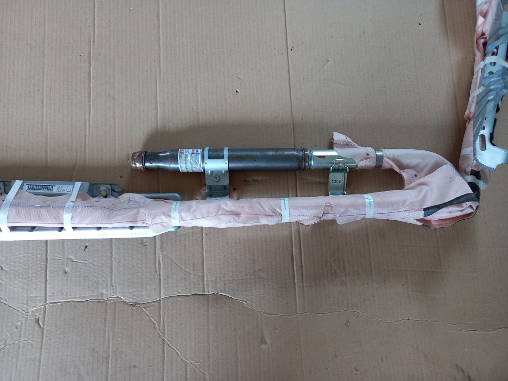 Griestu drošības spilvens, pa kreisi priekš MITSUBISHI ASX 2011 2 Griestu drošības spilvens, pa kreisi priekš MITSUBISHI ASX 2011