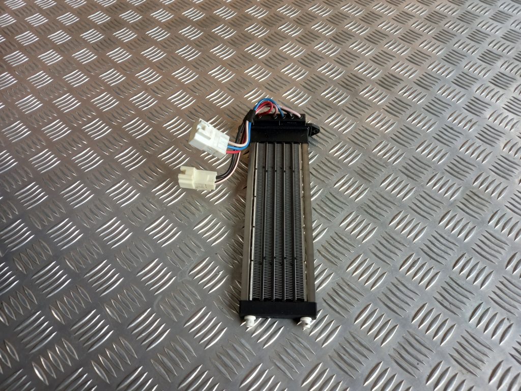 Papildus autonoma elektriskais sildītājs priekš MITSUBISHI ASX 2011 1 Papildus autonoma elektriskais sildītājs priekš MITSUBISHI ASX 2011