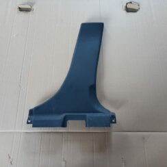 Vidējas salona statnes apdare priekš MITSUBISHI LANCER 2009