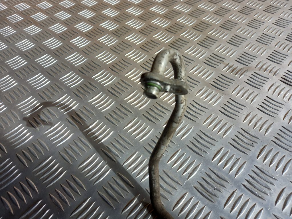 Gaisa kondicioniera galvenā caurule priekš MITSUBISHI LANCER 2009 2 Gaisa kondicioniera galvenā caurule priekš MITSUBISHI LANCER 2009