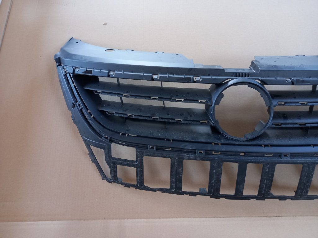 Pārsega reste priekš VW PASSAT CC 2009 2 Pārsega reste priekš VW PASSAT CC 2009