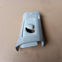 Vidējas salona statnes apdare priekš VW PASSAT CC 2009