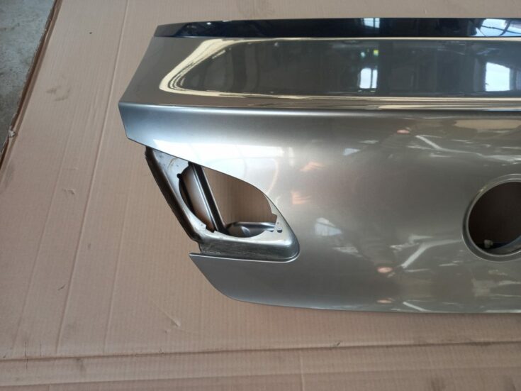 Bagāžnieka vāks priekš VW PASSAT CC 2009