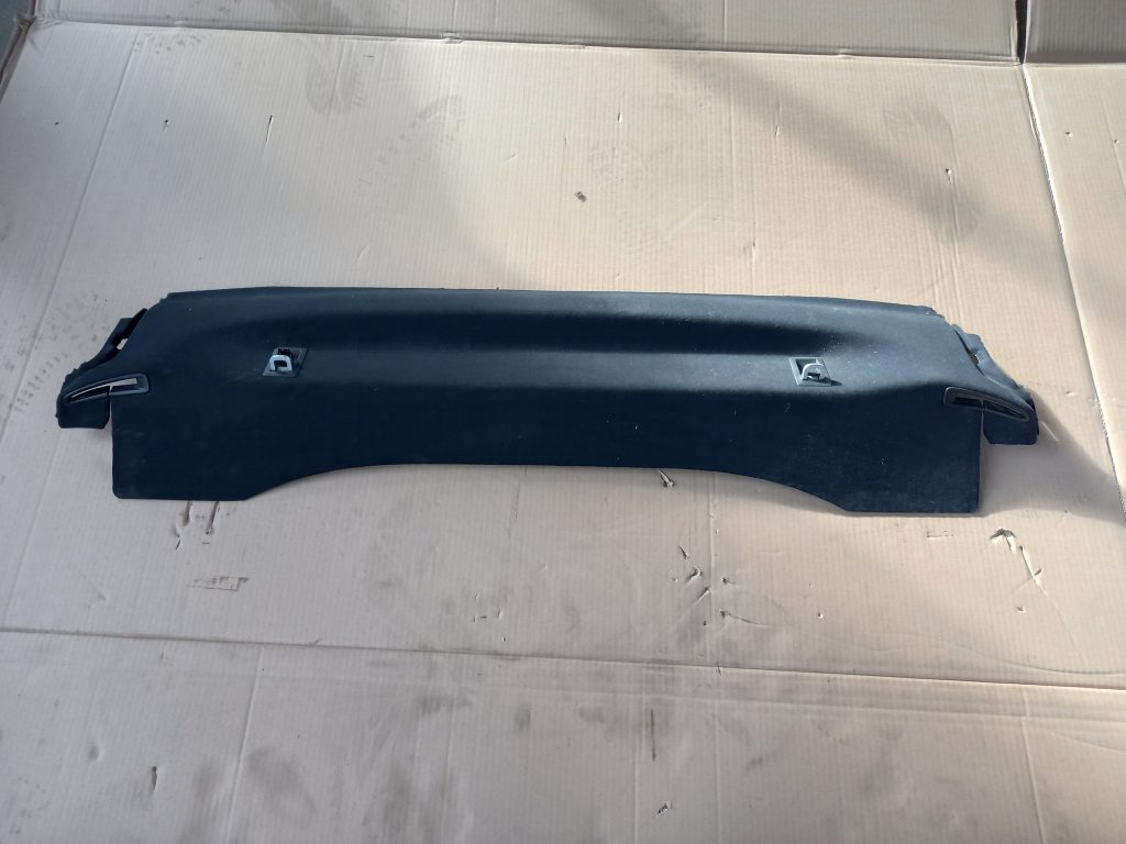 Bagāžnieka nodalījuma plaukts priekš VW PASSAT CC 2009 1 Bagāžnieka nodalījuma plaukts priekš VW PASSAT CC 2009