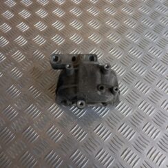 Dzinēja spilvens priekš VW PASSAT CC 2009