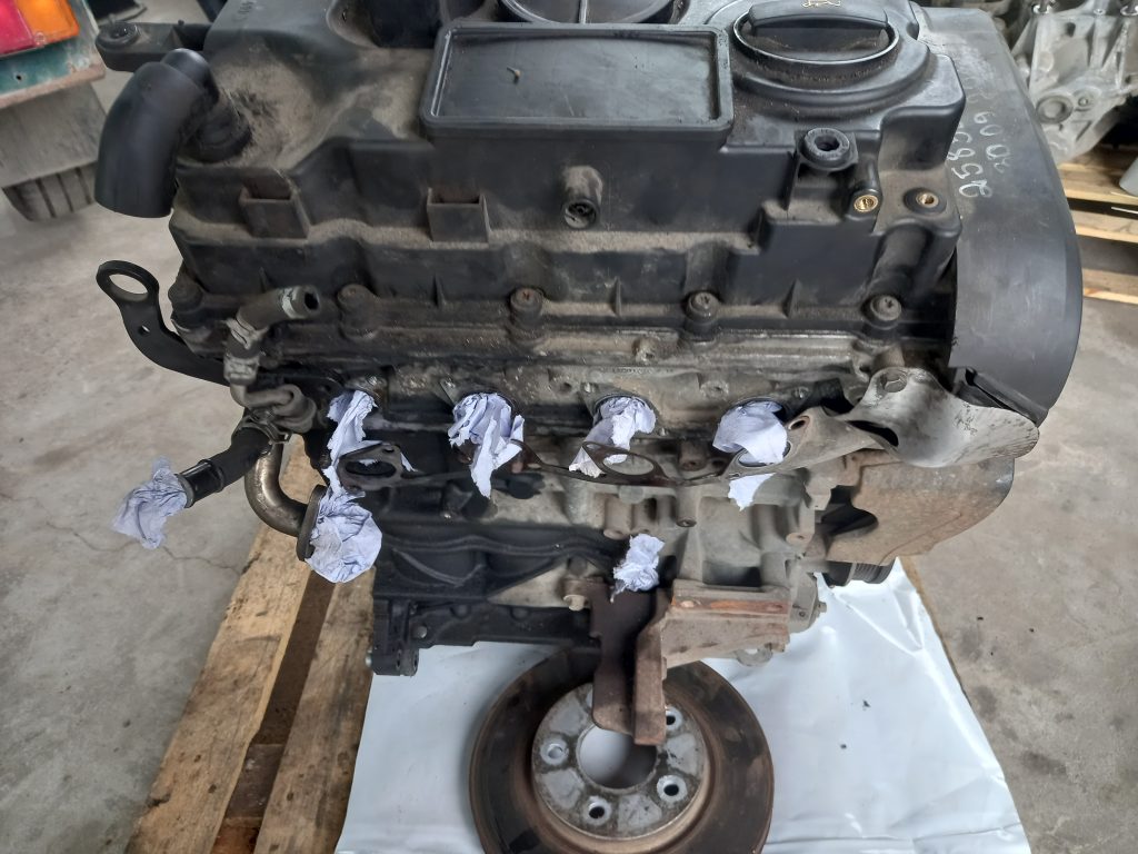 Dzinējs priekš MITSUBISHI LANCER 2009 8 Dzinējs priekš MITSUBISHI LANCER 2009