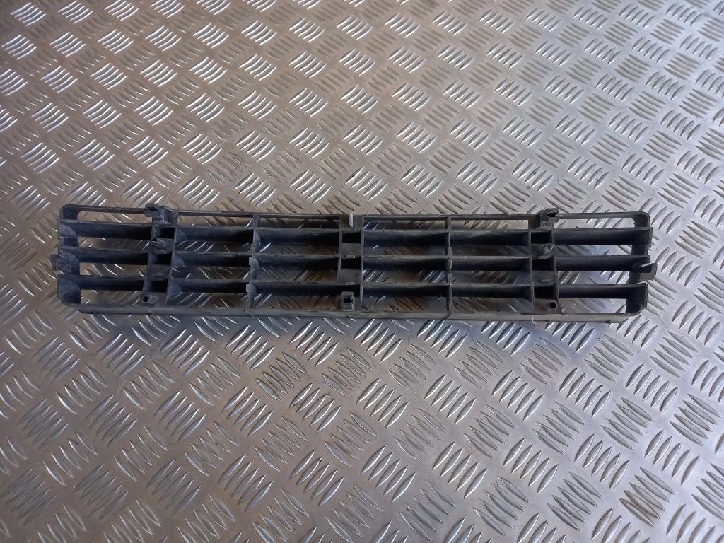 Bufera reste priekš AUDI A6 1998 2 Bufera reste priekš AUDI A6 1998