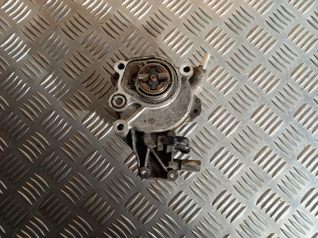 Vakuuma sūknis priekš LAND ROVER FREELANDER 2007 3 Vakuuma sūknis priekš LAND ROVER FREELANDER 2007