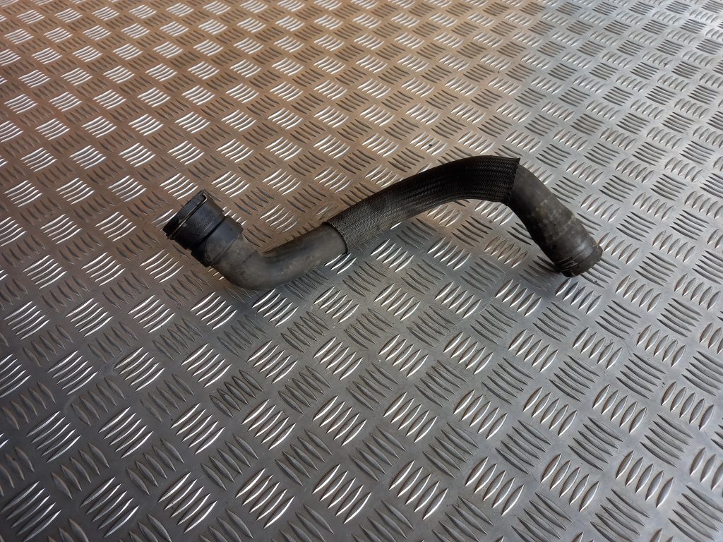 Dzesēšanas caurule priekš LAND ROVER FREELANDER 2007 1 Dzesēšanas caurule priekš LAND ROVER FREELANDER 2007