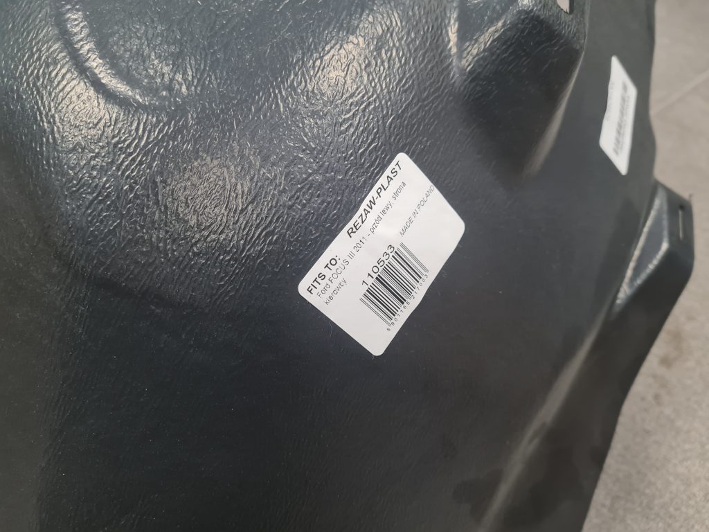 Priekšējais kreisais paspārns priekš FORD FOCUS 2016 2 Priekšējais kreisais paspārns priekš FORD FOCUS 2016