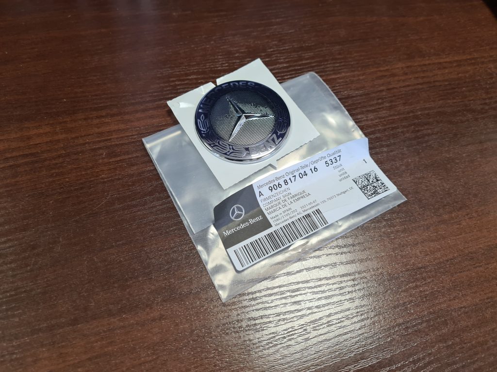 Logotips/Emblema priekš Mercedes Benz 1 Logotips/Emblema priekš Mercedes Benz