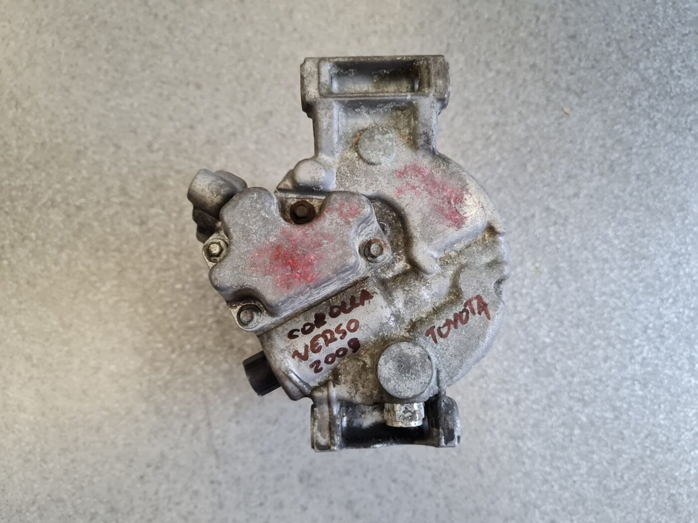 Gaisa kondicioniera kompresors priekš TOYOTA COROLLA VERSO 2009 8 Gaisa kondicioniera kompresors priekš TOYOTA COROLLA VERSO 2009