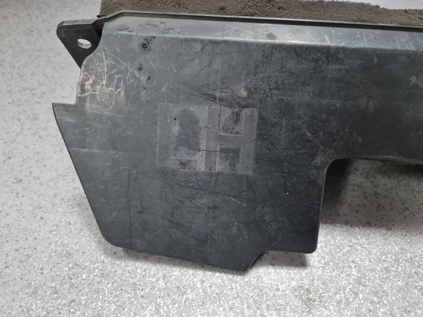 Ieplūdes gaisa deflektors/Difuzors priekš KIA CEED 2013 5 Ieplūdes gaisa deflektors/Difuzors priekš KIA CEED 2013