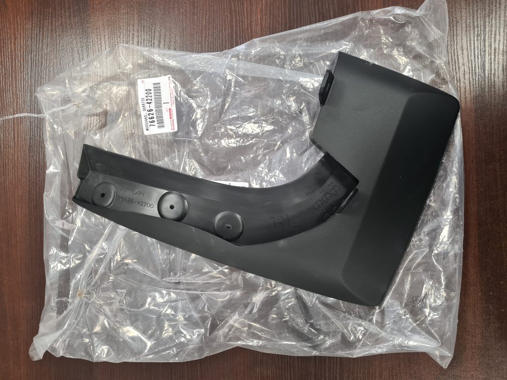 Aizmugurējais kreisais dubļusargs priekš Toyota RAV 2000-2005 7662642200 1 Aizmugurējais kreisais dubļusargs priekš Toyota RAV 2000-2005 7662642200