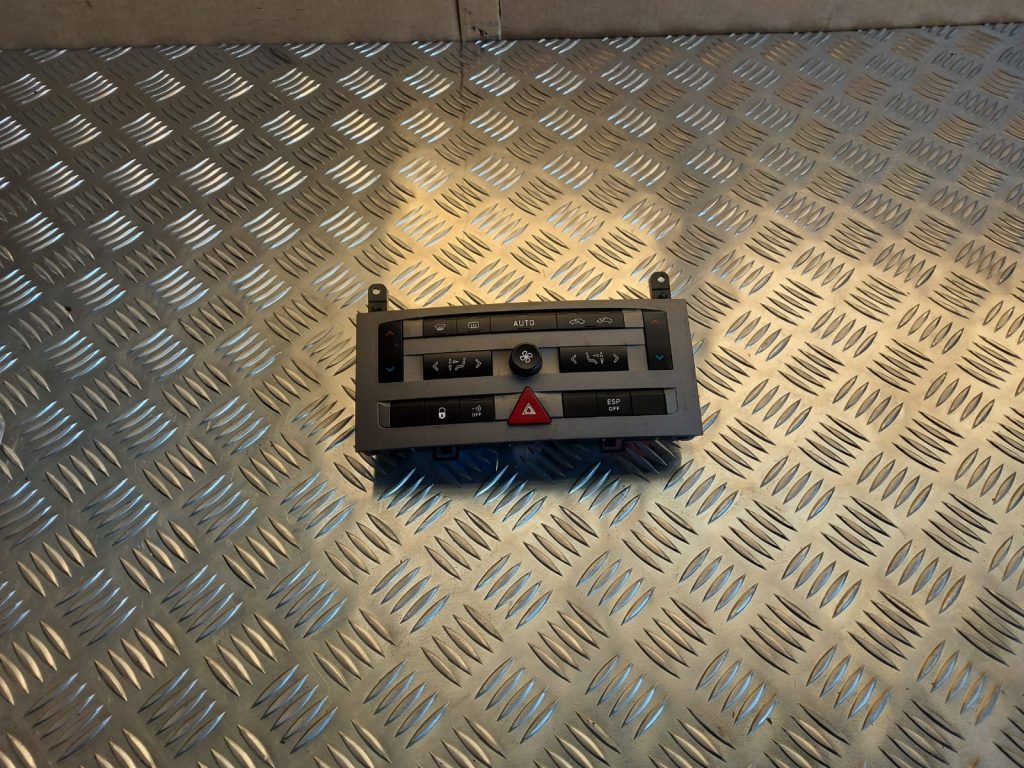 Klimata kontroles bloks priekš PEUGEOT 407 2006 1 Klimata kontroles bloks priekš PEUGEOT 407 2006