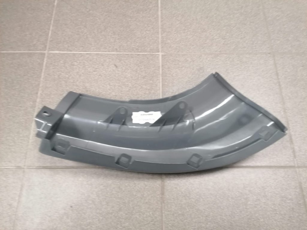 Priekšēja luktura kronšteins priekš Scania 2004- 1438564 2 Priekšēja luktura kronšteins priekš Scania 2004- 1438564