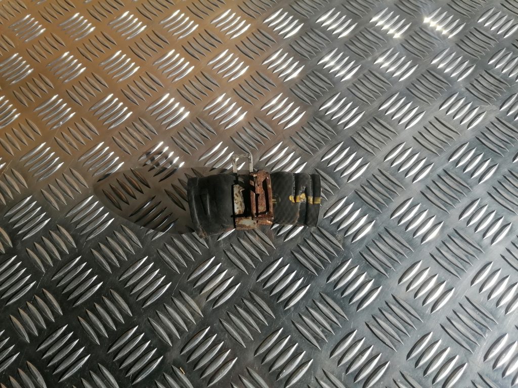 Dzesēšanas caurule priekš TOYOTA AVENSIS 2012 1 Dzesēšanas caurule priekš TOYOTA AVENSIS 2012