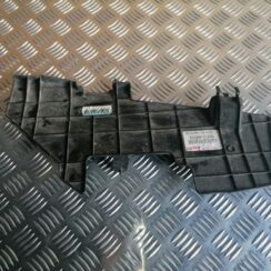 Ieplūdes gaisa deflektors/Difuzors priekš TOYOTA AVENSIS 2012