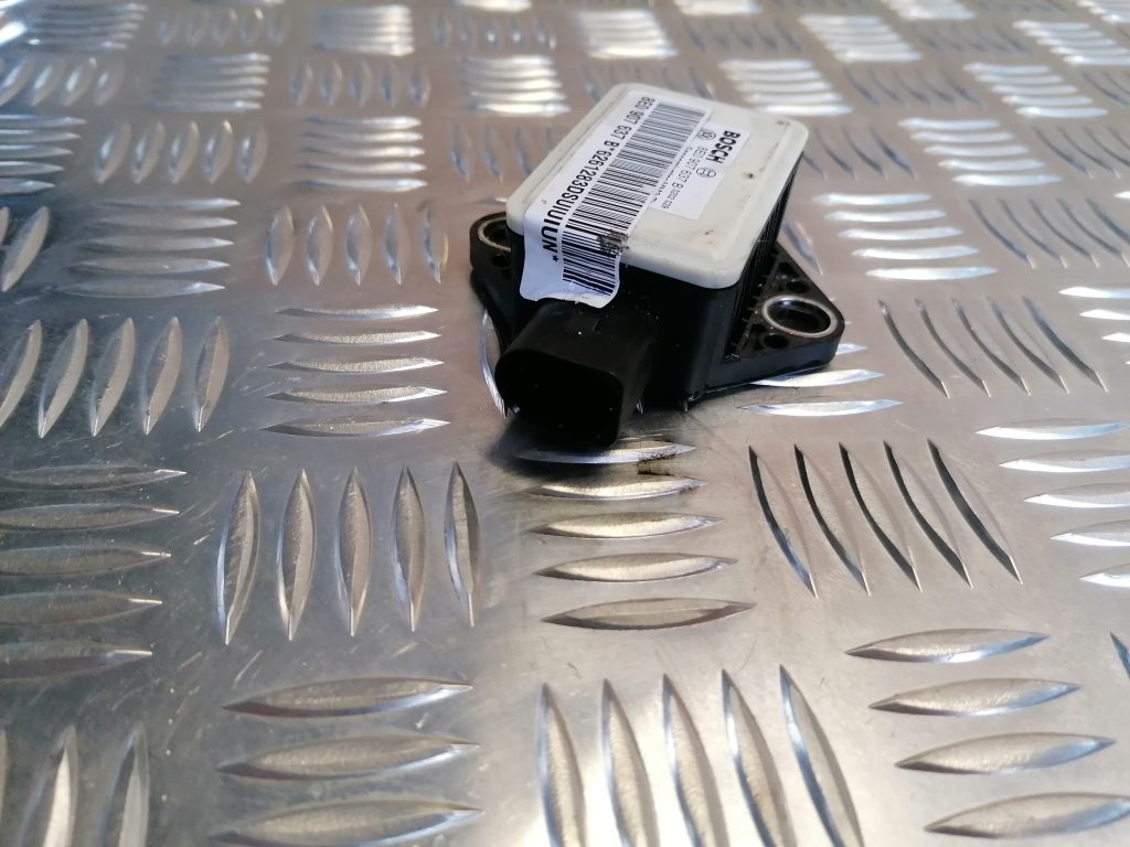 ESP ātruma devējs priekš AUDI A4 2007 3 ESP ātruma devējs priekš AUDI A4 2007